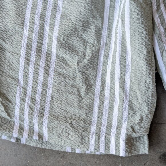 Massive Luxury Green White Striped Drawstring Shorts medium - Picture 3 of 6